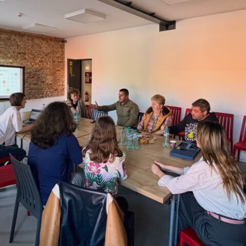 prima intalnire comunitate locala integritate resita 2